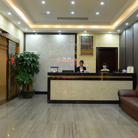 Tie Cheng Hotel Guangzhou Buitenkant foto